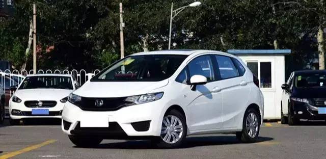 六個(gè)小開云網(wǎng)站 Kaiyun技巧告訴你二手車應(yīng)該怎樣選？(圖1)