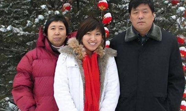 kaiyun網(wǎng)站的孫女華真：世界拍賣巨頭蘇富比亞洲區(qū)副主席李云迪前妻(圖3)